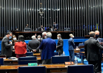 Reforma eleitoral será promulgada nesta terça-feira pelo Congresso