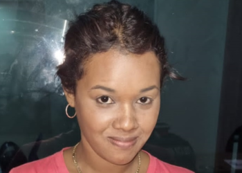 mulher diz que ganhou moto furtada do namorado e vai parar no xilindró