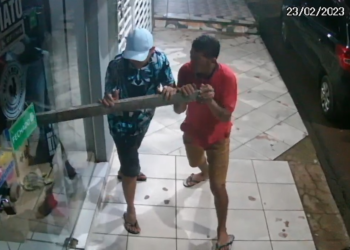 Dupla arromba porta de loja de confecções no sudoeste do Pará