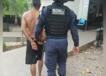 Em Parauapebas, homem é preso acusado de agredir a própria mãe, que já é idosa