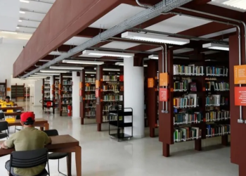 Leitor de Hitler é preso ao atacar negros e homossexuais em biblioteca em SP