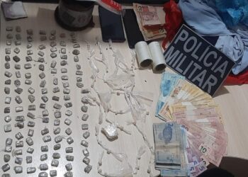 Breu Branco: PM apreende drogas e leva dois para a cadeia