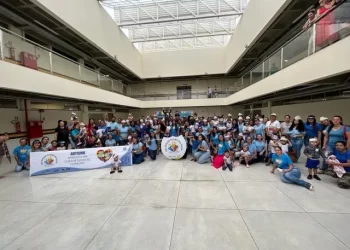 Alunos da Educação Infantil de Canaã realizam caminhada pela conscientização do autismo