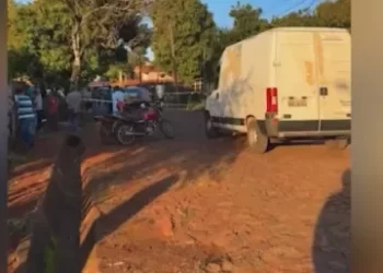 Homem mata casal, volta ao local e mata socorrista que atendia vítimas no PR