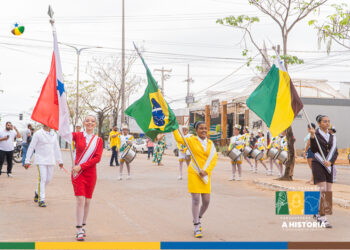 Momentos cívicos realizados pelas escolas municipais marcam o sete de setembro em Parauapebas