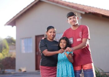 Mais 60 famílias serão beneficiadas com o Cartão Reforma e Construção