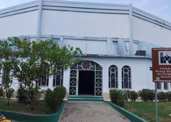 Ladrões invadem Catedral de Marabá para roubar e defecam no altar