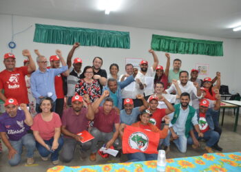 O MST PA, arregimenta com os governos Federal, Estadual e Municipal, além do Incra e Vale em favor dos acampados do Pará.