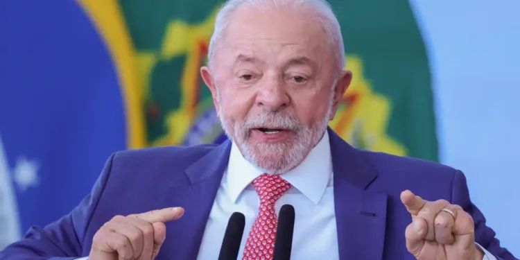 Lula cobra respeito e rejeita interferência dos EUA